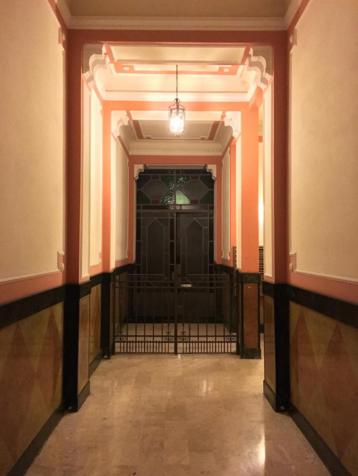 Piccolo Love Nest In Milan Exterior photo